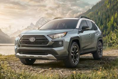 Первое ФОТО рестайлинговой Lada Niva