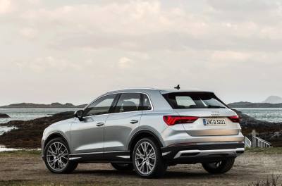 У проданных в России Audi Q3 могут сломаться тормоза: объявлен срочный отзыв 