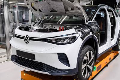 Volkswagen засудит Bosch и Continental за нехватку чипов для автомобилей