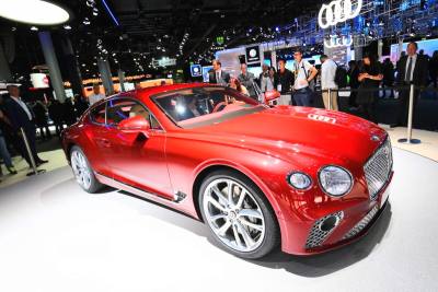 Директор Bentley похвалил Китай за рекордный рост спроса на его продукцию