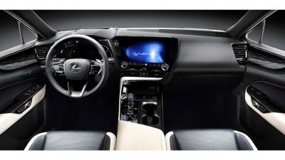 Lexus NX второго поколения показали раньше времени (ВИДЕО) 