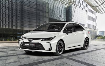 Спортверсии Toyota Corolla и C-HR: старт продаж и цены