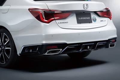 Обновленный седан Honda Legend первым в мире получил автопилот третьего уровня
