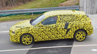 Opel испытывает прототипы Astra следующего поколения