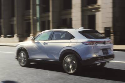 Honda объявила старт продаж нового кроссовера Vezel