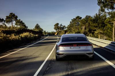 Концепт Audi A6 e-tron показал, какой может стать будущая «шестерка»