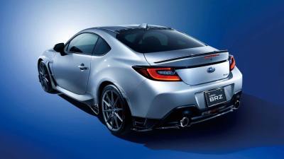 Subaru выпустила заводские аксессуары для купе BRZ нового поколения