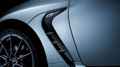 Subaru выпустила заводские аксессуары для купе BRZ нового поколения